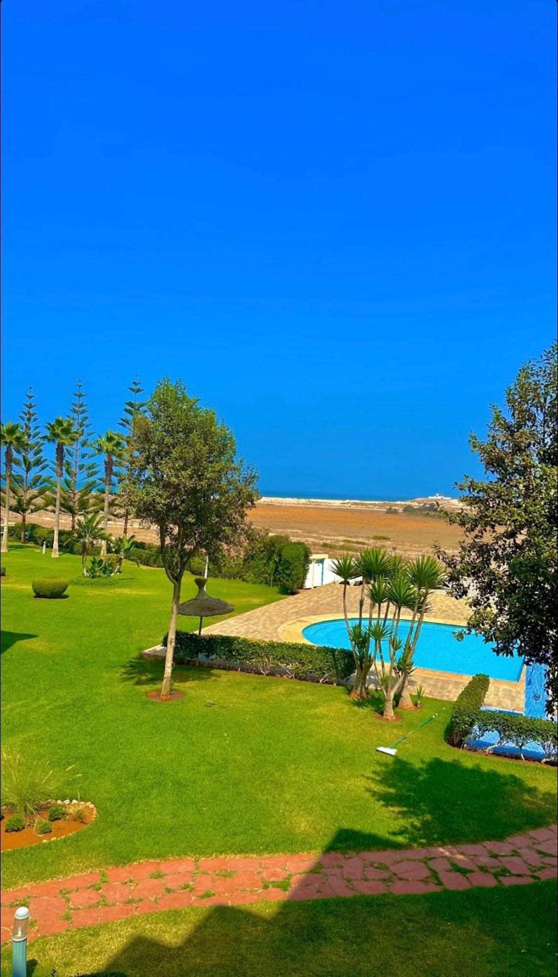 Cozy & Luxurious Apartment With Seaview Bouznika Exterior photo